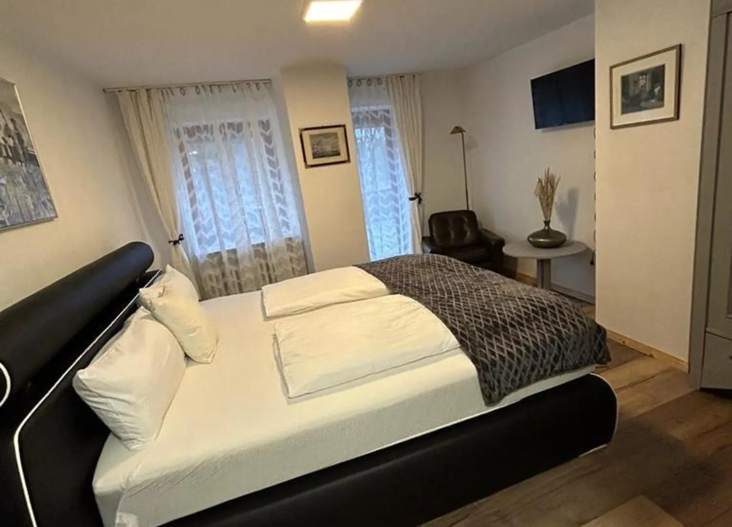 Haus Zum Guten Hirten Steinsfeld Gasthuis